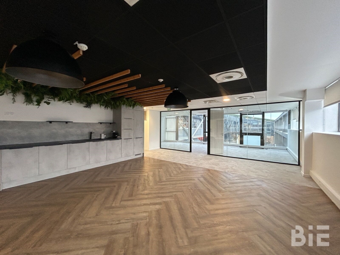Photo 9 – Location bureaux	BORDEAUX (33300)