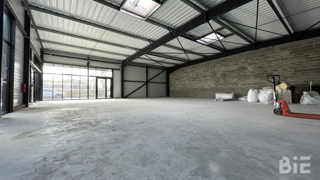 Photo 5 – Location locaux commerciaux	SAINTE EULALIE (33560)