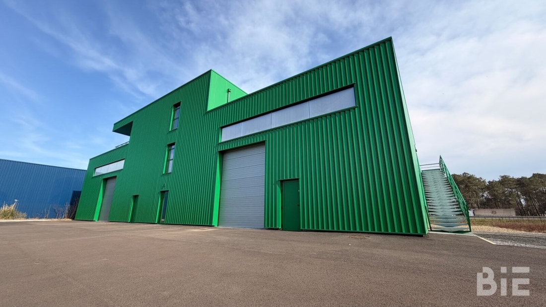 Photo 2 – Location entrepôts / activités	MIOS (33380)