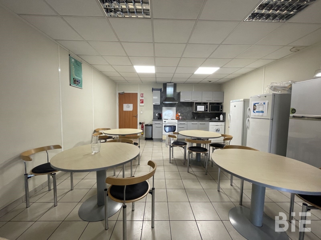 Photo 11 – Location entrepôts / activités	BLANQUEFORT (33290)