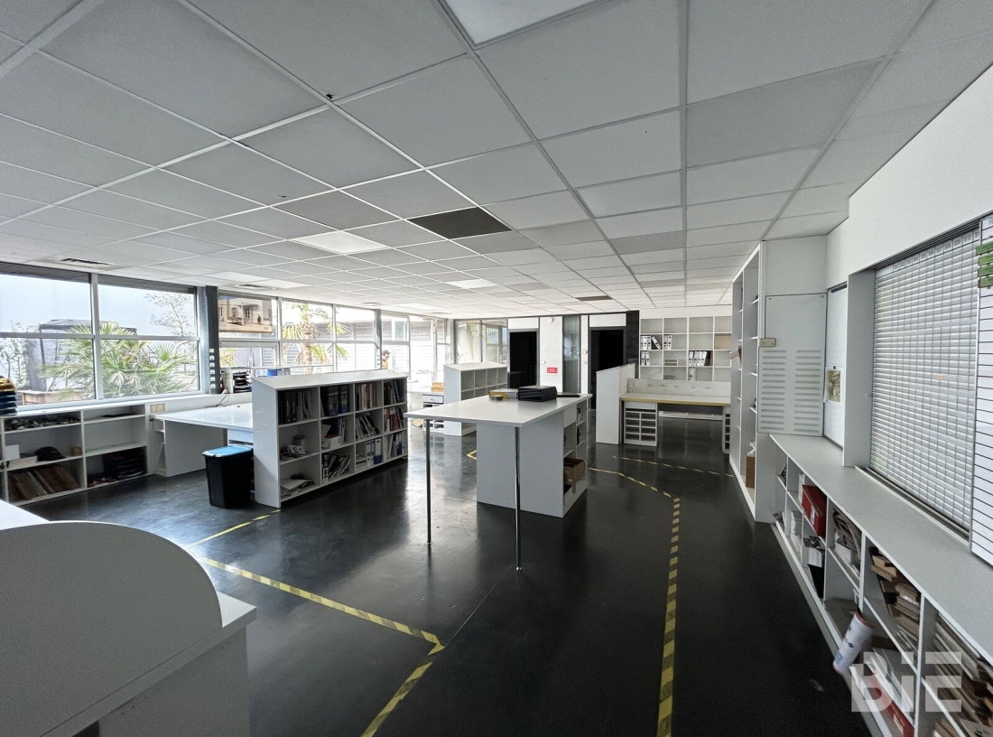 Photo 15 – Location entrepôts / activités	MERIGNAC (33700)