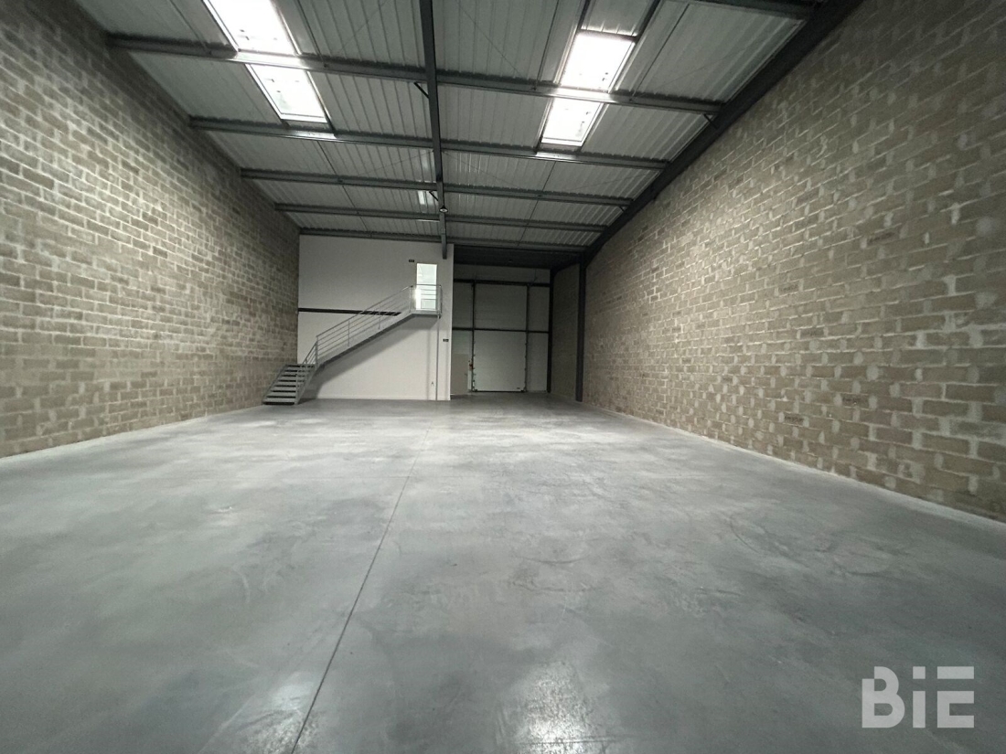 Photo 10 – Location entrepôts / activités	MERIGNAC (33700)