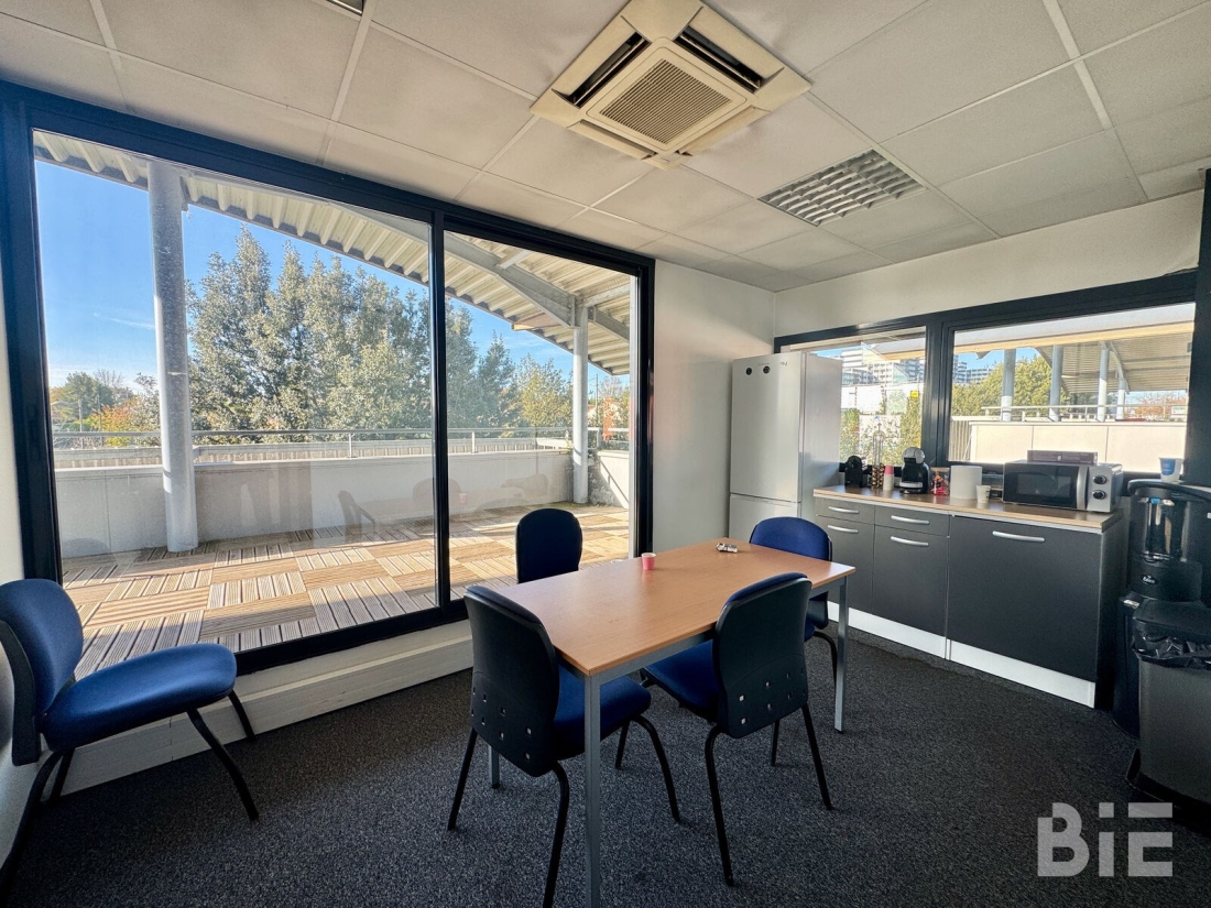 Photo 4 – Location bureaux	FLOIRAC (33270)