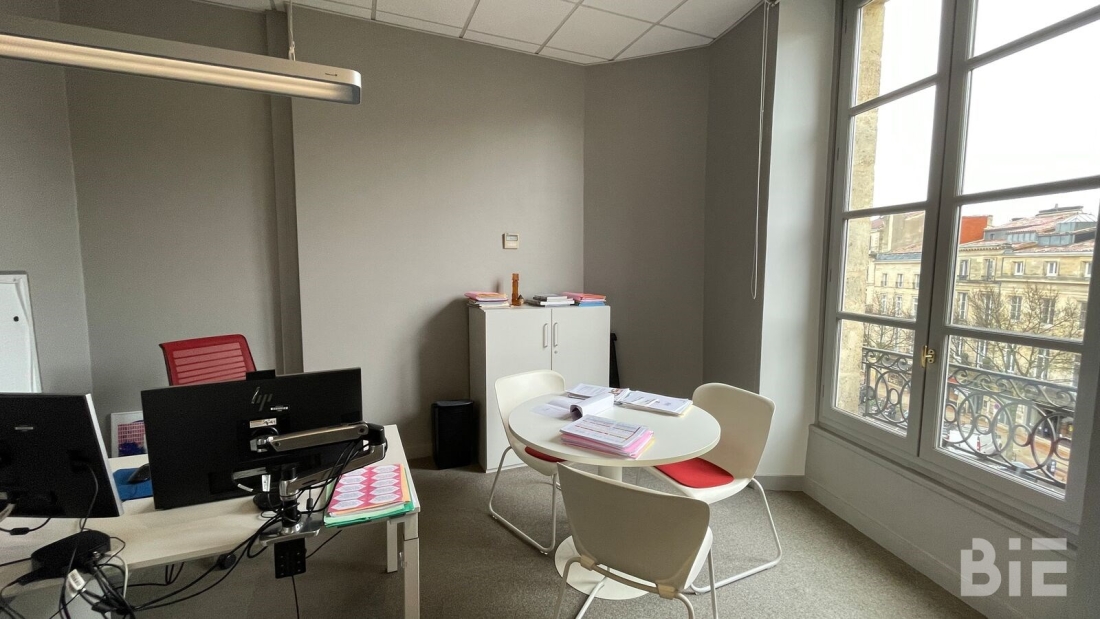 Photo 8 – Location bureaux	BORDEAUX (33000)