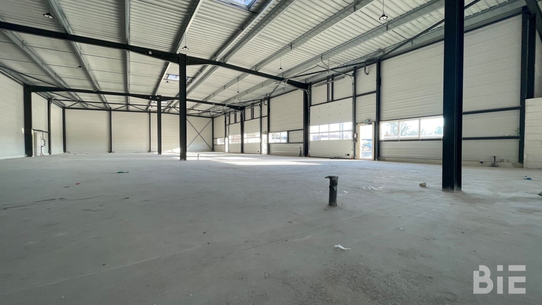 Photo 6 – Location entrepôts / activités	BLANQUEFORT (33290)