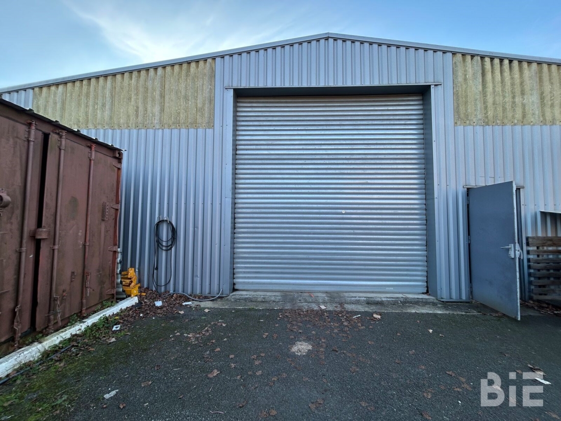 Photo 10 – Vente entrepôts / activités	BORDEAUX (33100)