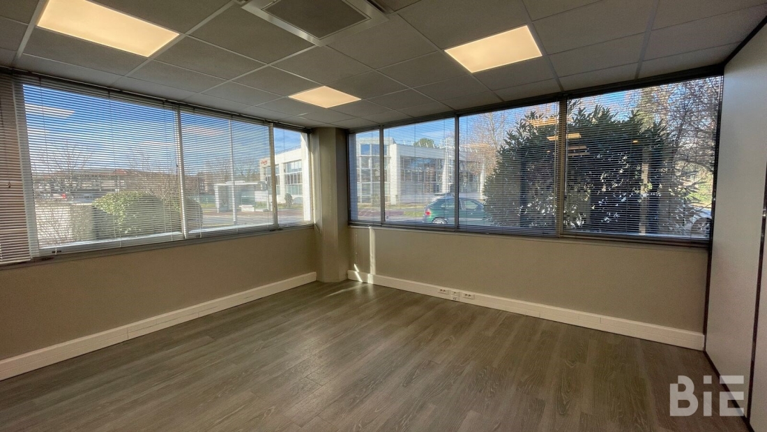 Photo 4 – Location bureaux	MERIGNAC (33700)