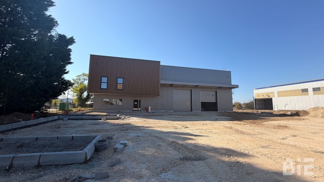 Photo 9 – Location entrepôts / activités	BLANQUEFORT (33290)