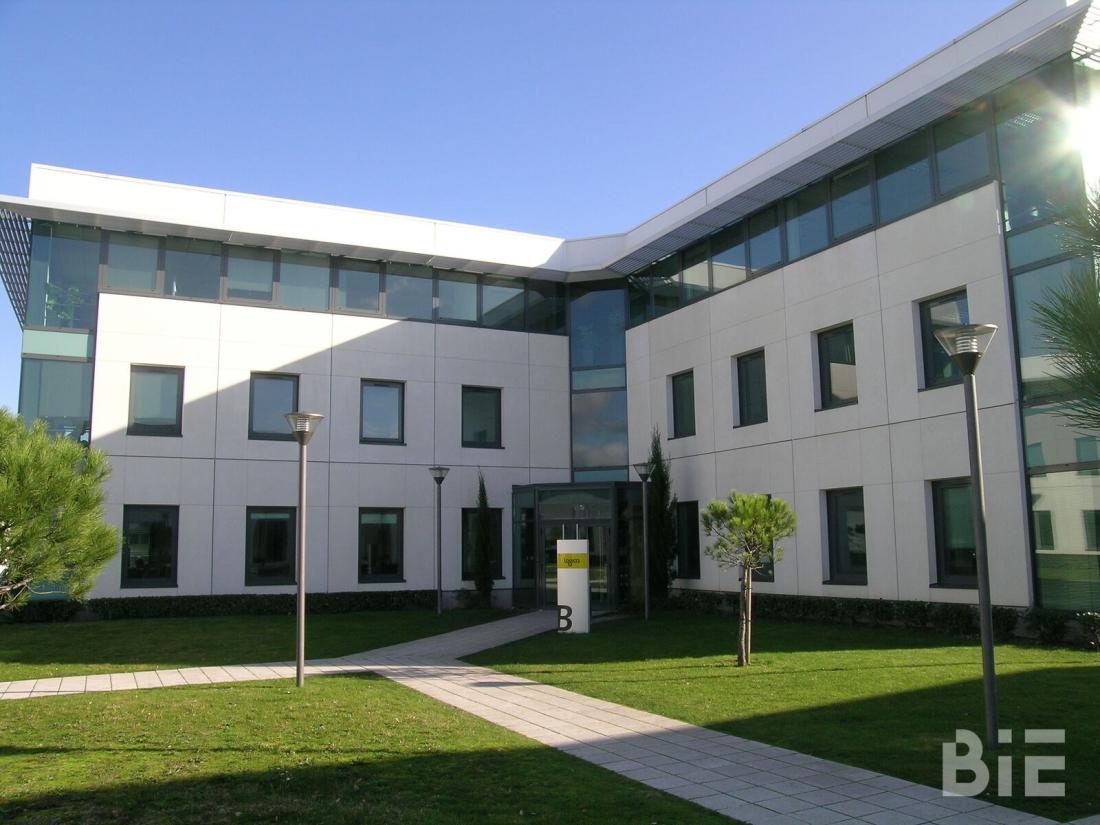 Photo 2 – Location bureaux	MERIGNAC (33700)