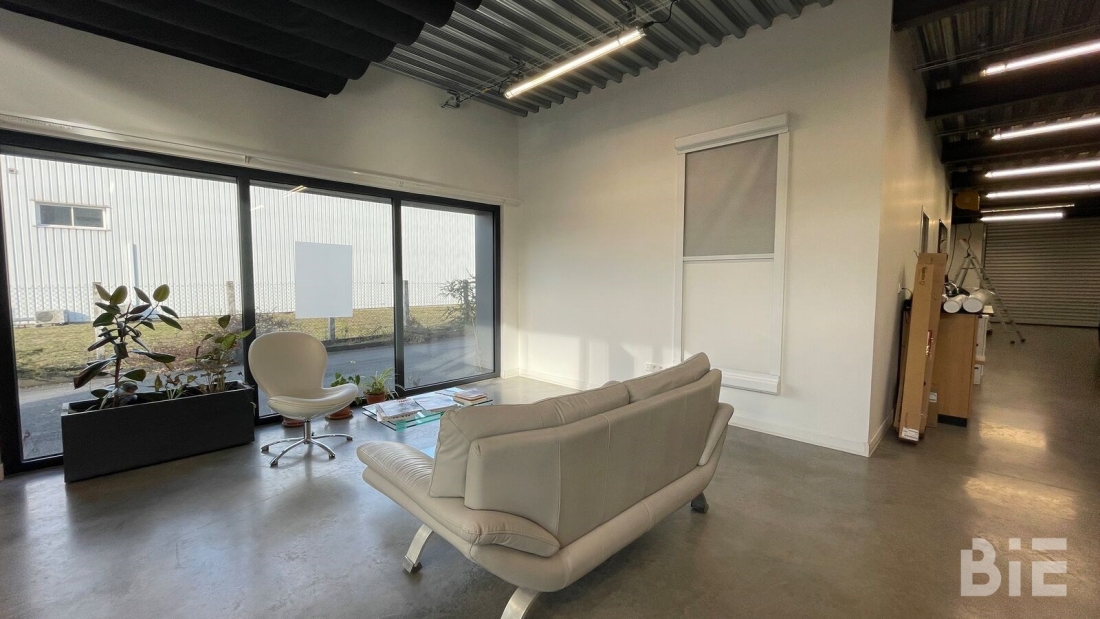 Photo 3 – Location entrepôts / activités	MERIGNAC (33700)