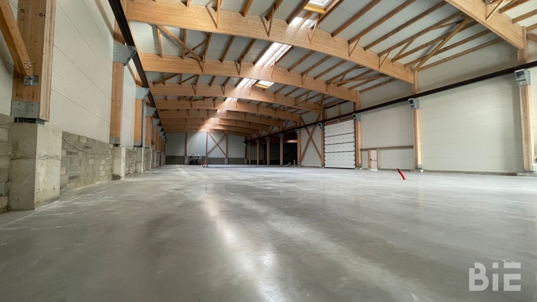 Photo 6 – Vente entrepôts / activités	BASSENS (33530)