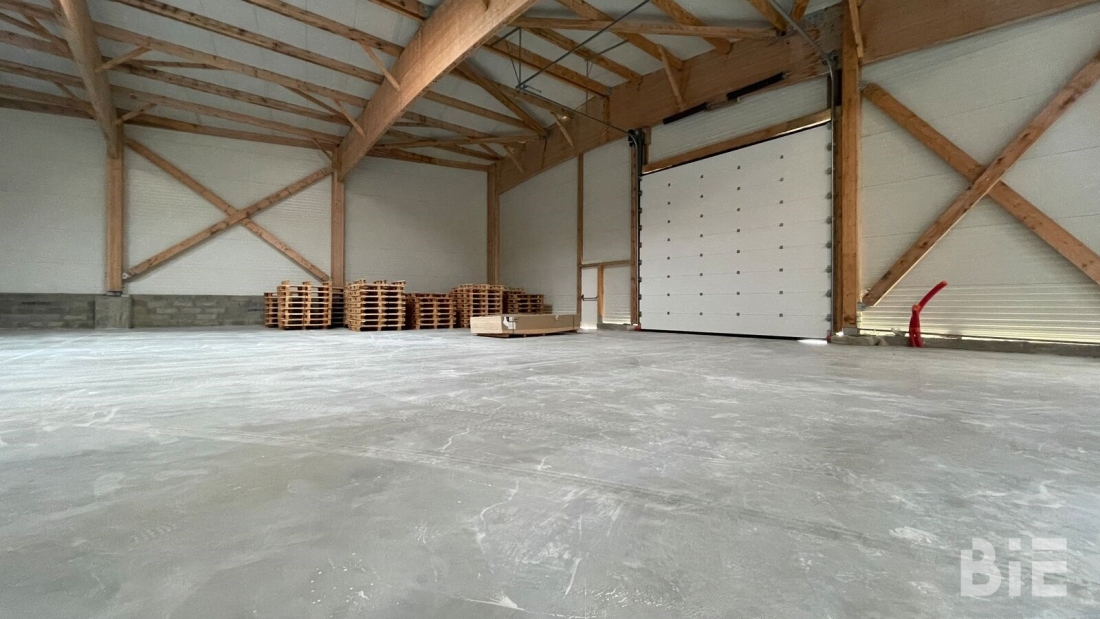 Photo 7 – Vente entrepôts / activités	BASSENS (33530)