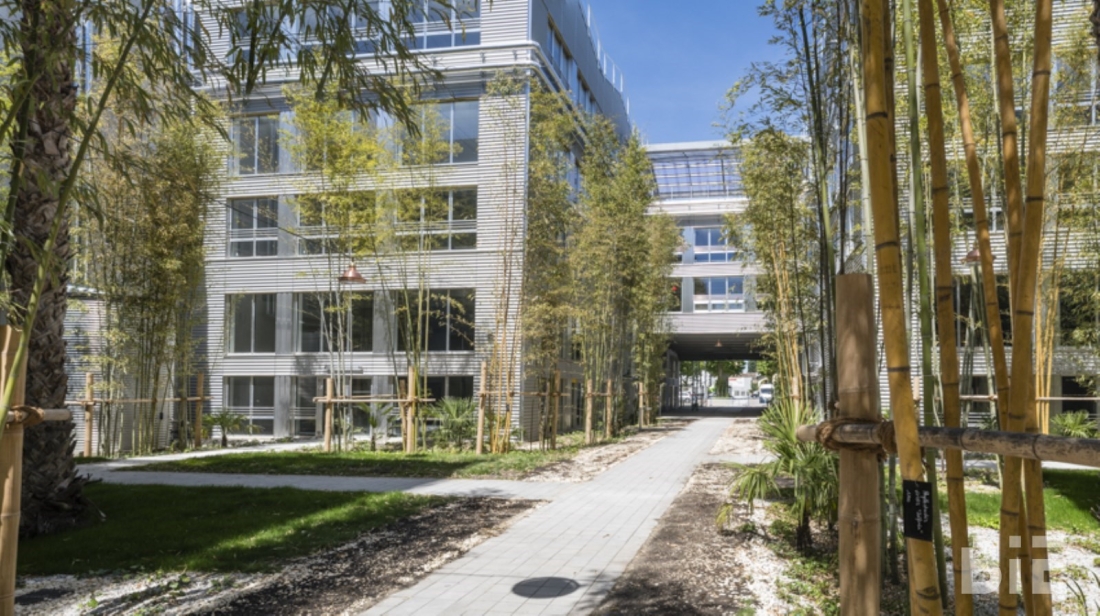 Photo 1 – Location bureaux	BEGLES (33130)