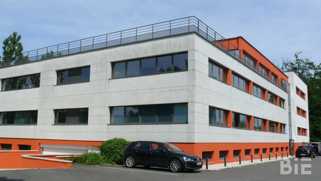 Photo 1 – Location bureaux	MERIGNAC (33700)