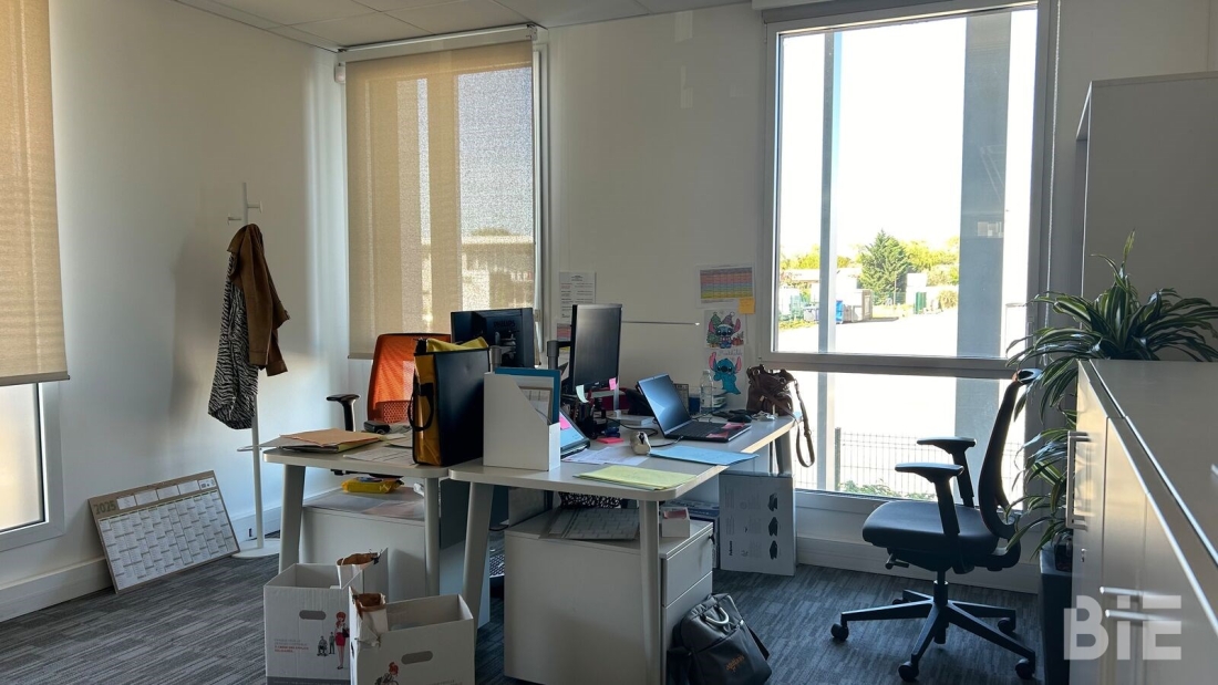 Photo 5 – Location bureaux	BRUGES (33520)