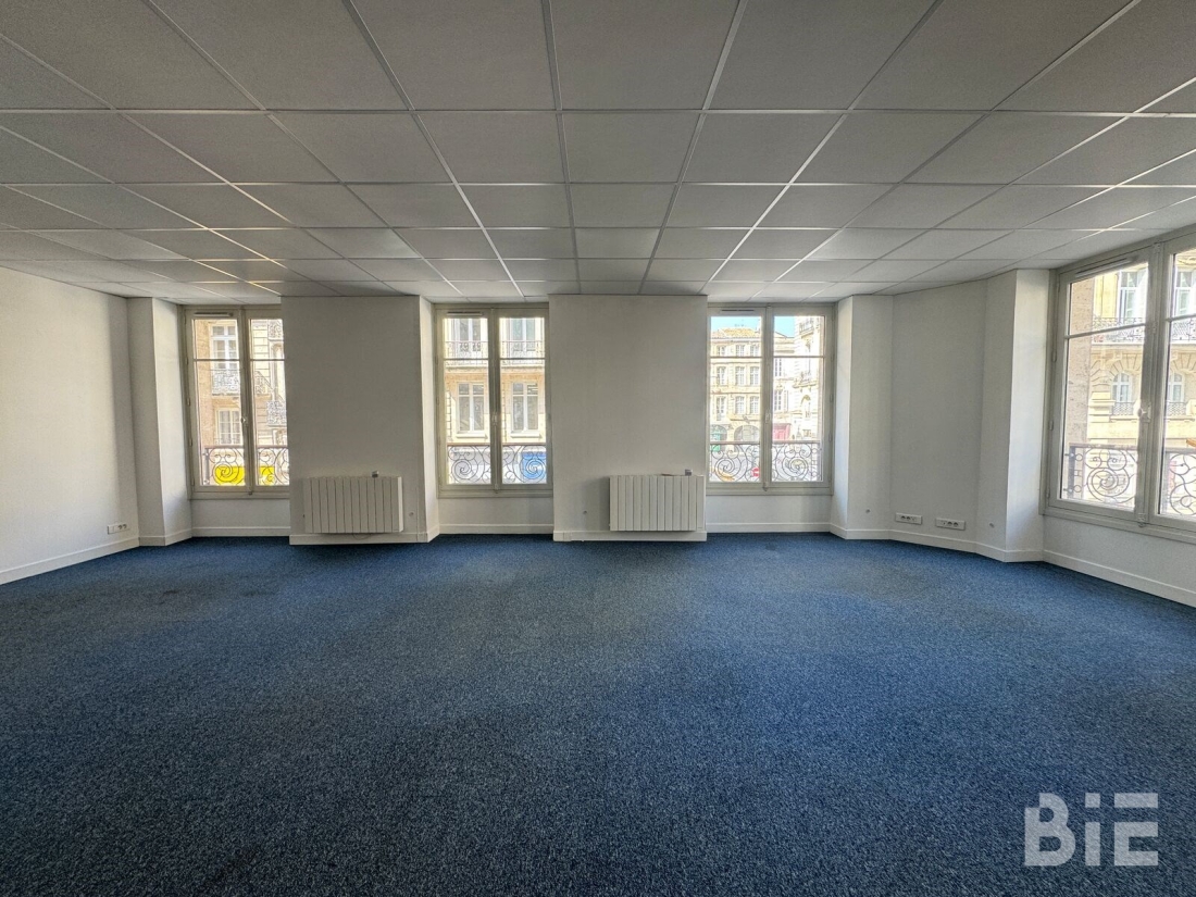 Photo 2 – Location bureaux	BORDEAUX (33000)