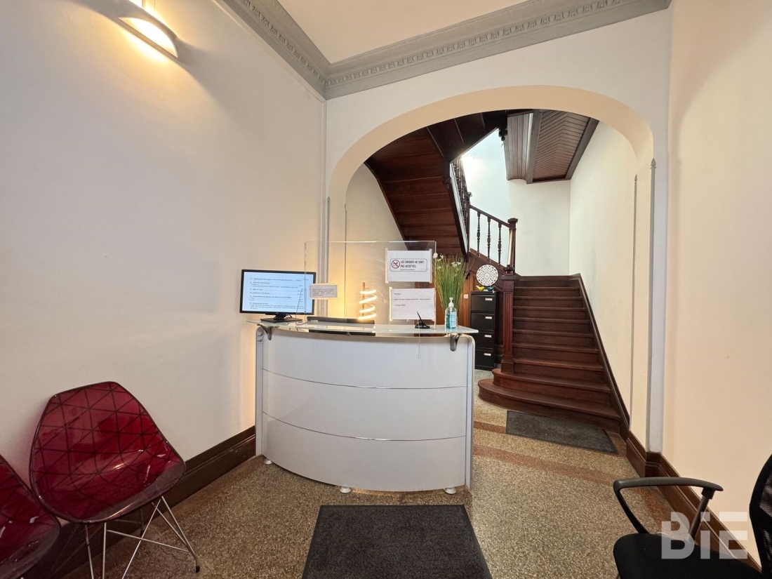 Photo 2 – Location bureaux	BORDEAUX (33000)