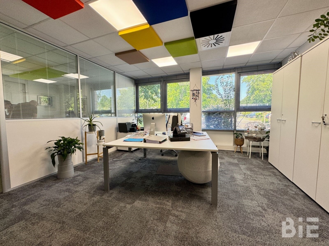Photo 3 – Vente bureaux	PESSAC (33600)