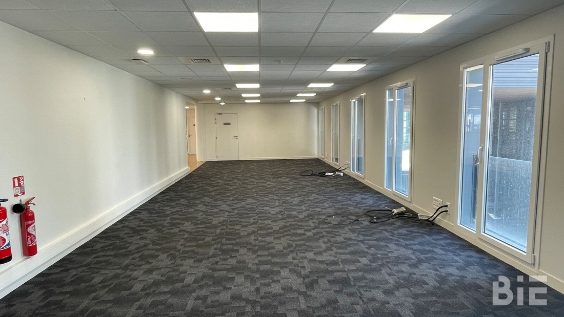 Photo 5 – Location bureaux	BRUGES (33520)