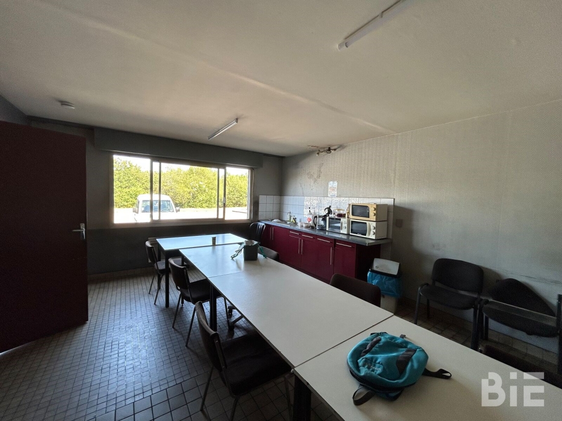 Photo 13 – Location entrepôts / activités	SAUGNACQ ET MURET (40410)