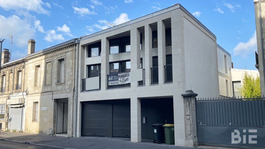 Photo 1 – Location bureaux	BORDEAUX (33800)