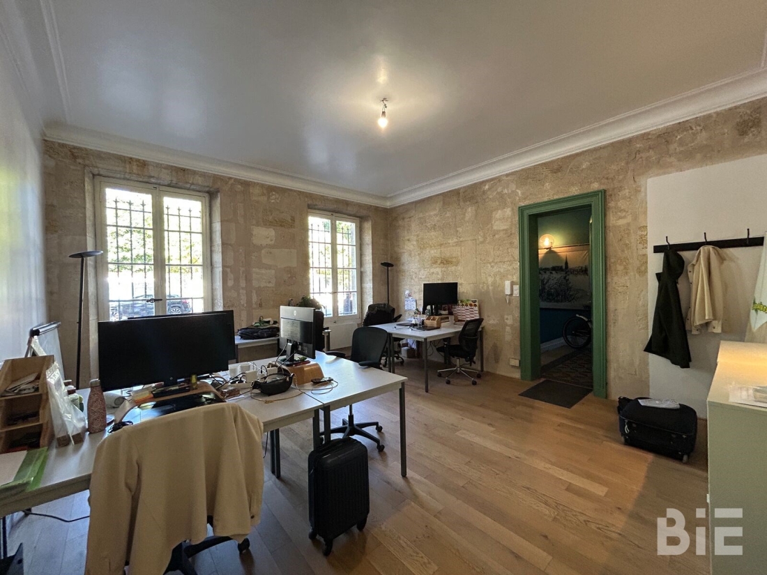 Photo 2 – Location bureaux	BORDEAUX (33000)