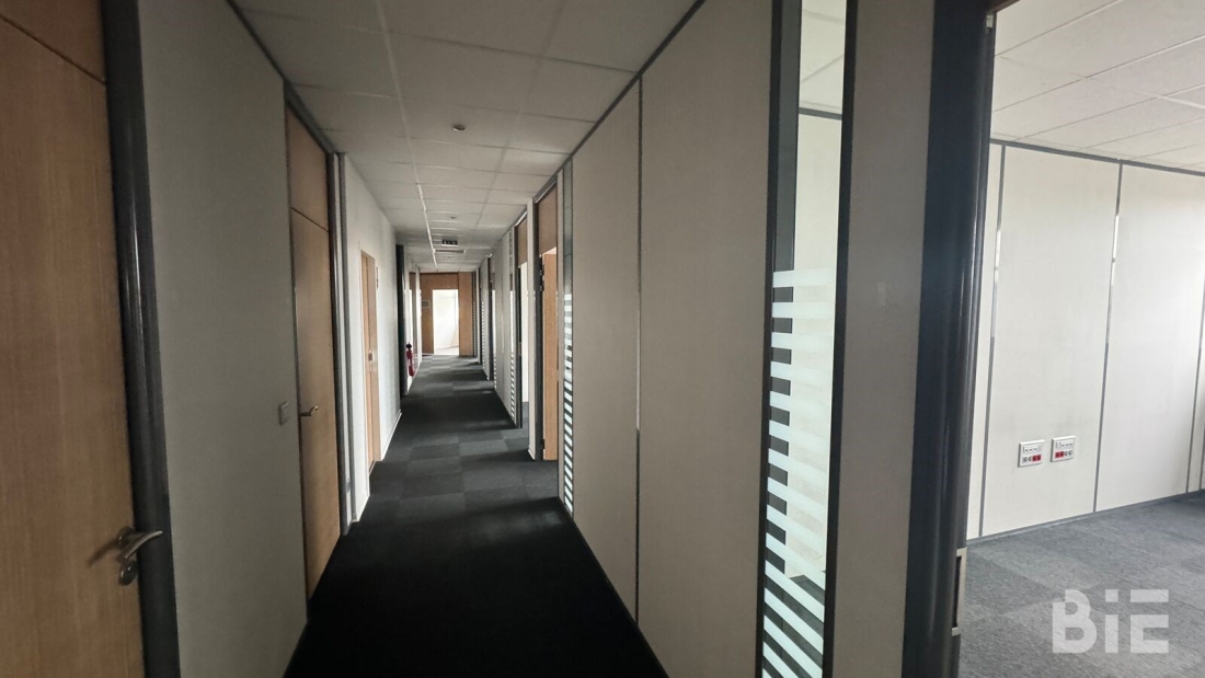 Photo 7 – Vente bureaux	VILLENAVE D'ORNON (33140)