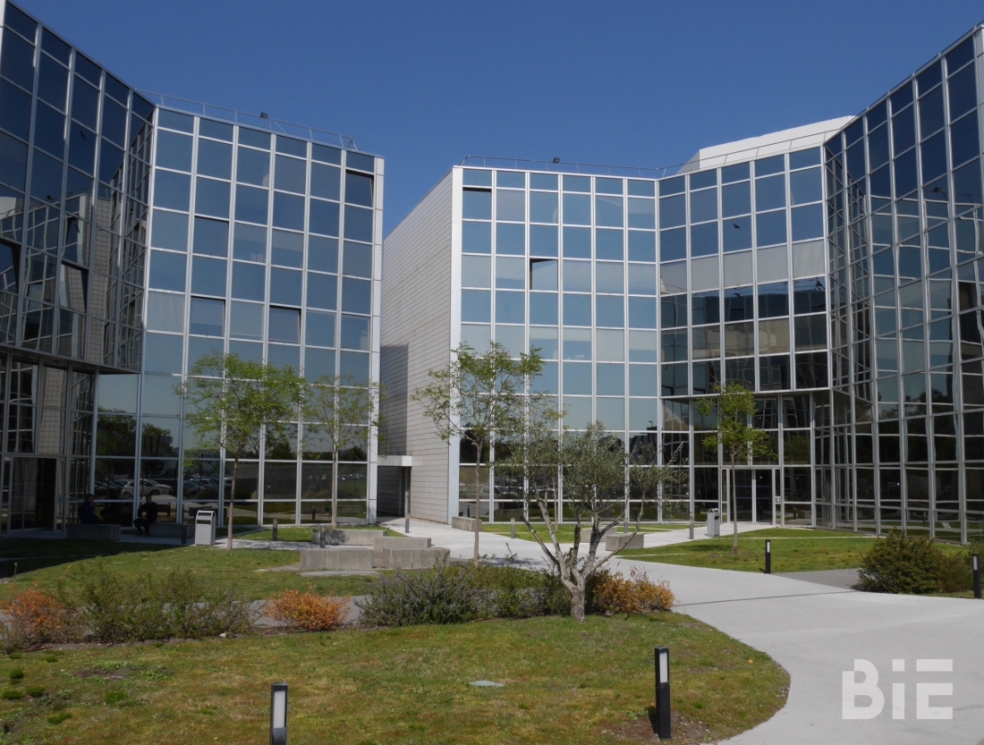 Photo 1 – Location bureaux	PESSAC (33600)