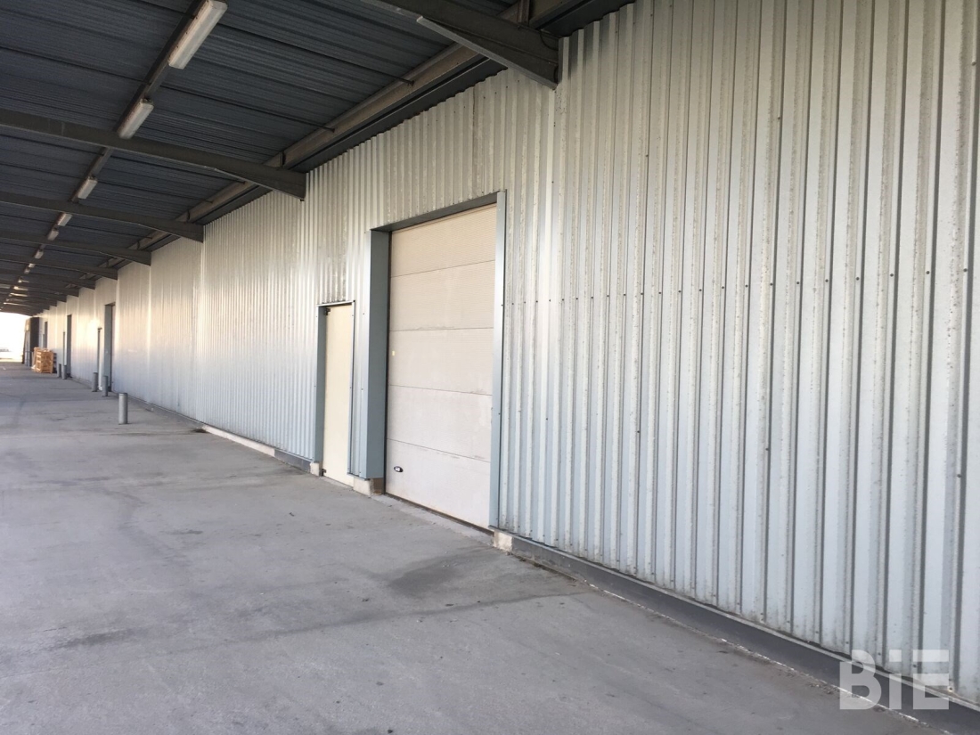 Photo 2 – Location entrepôts / activités	BLANQUEFORT (33290)