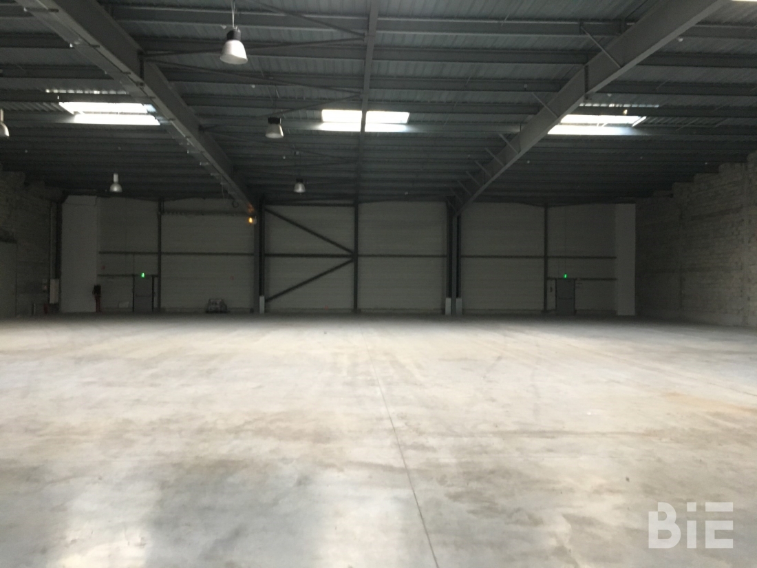 Photo 1 – Location entrepôts / activités	BLANQUEFORT (33290)