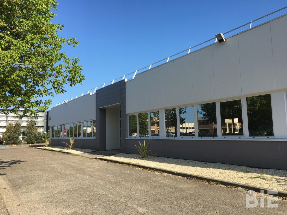 Photo 1 – Location bureaux	MERIGNAC (33700)