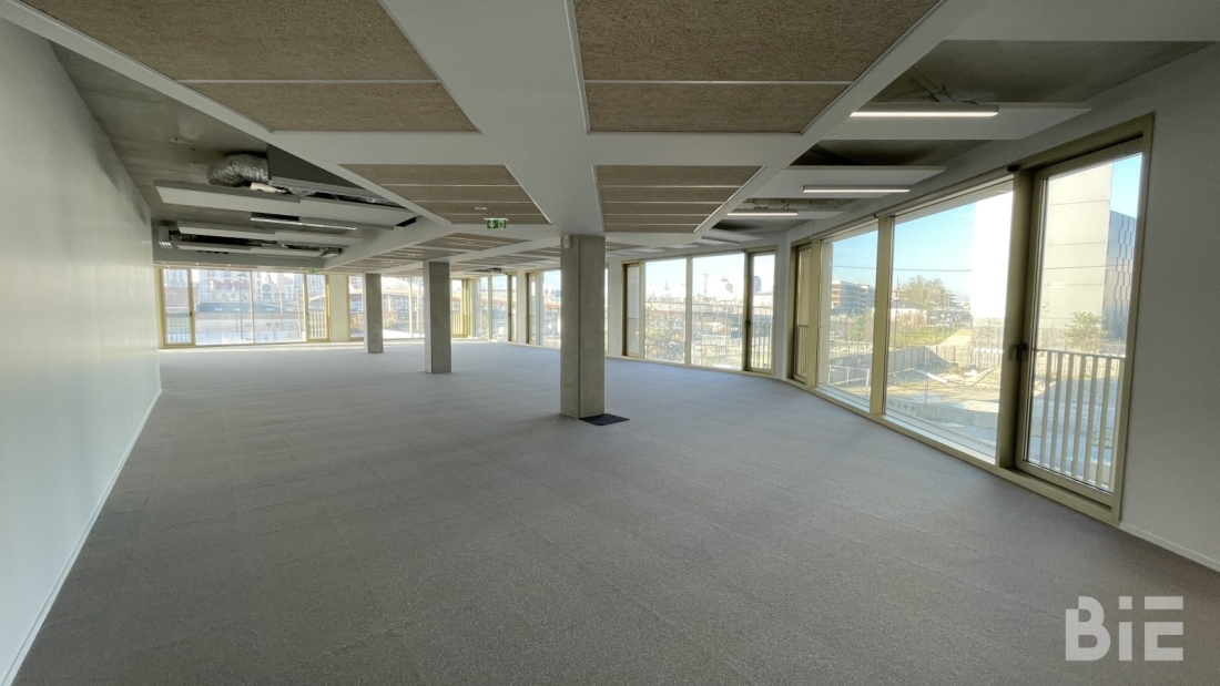 Photo 8 – Location bureaux	BORDEAUX (33800)