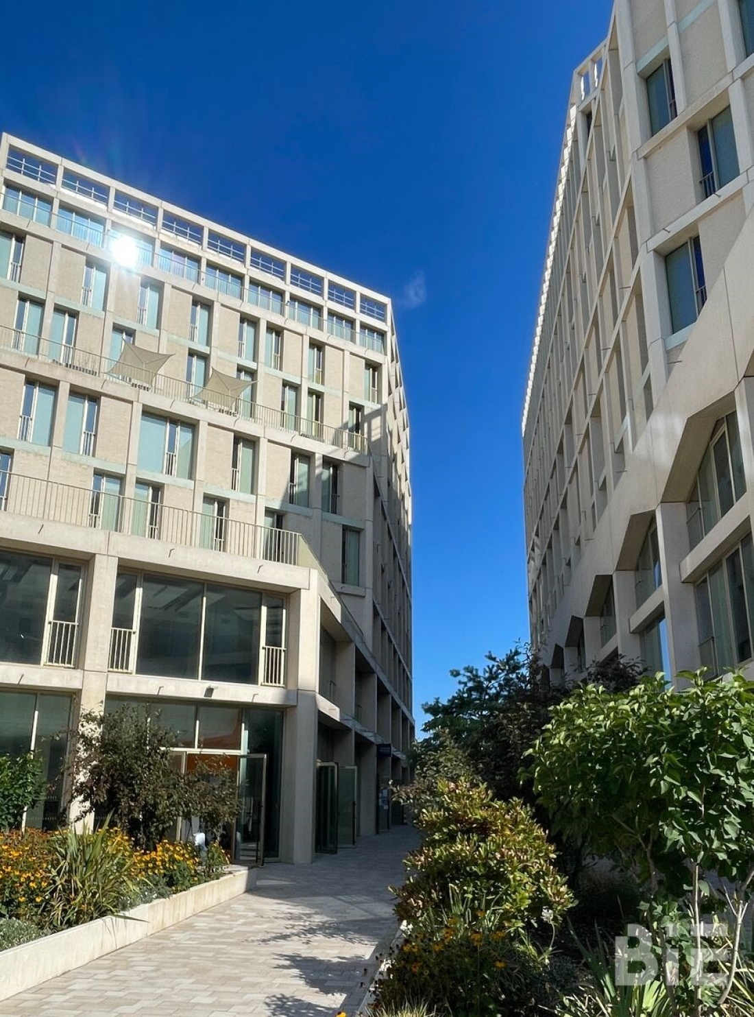 Photo 3 – Location bureaux	BORDEAUX (33800)