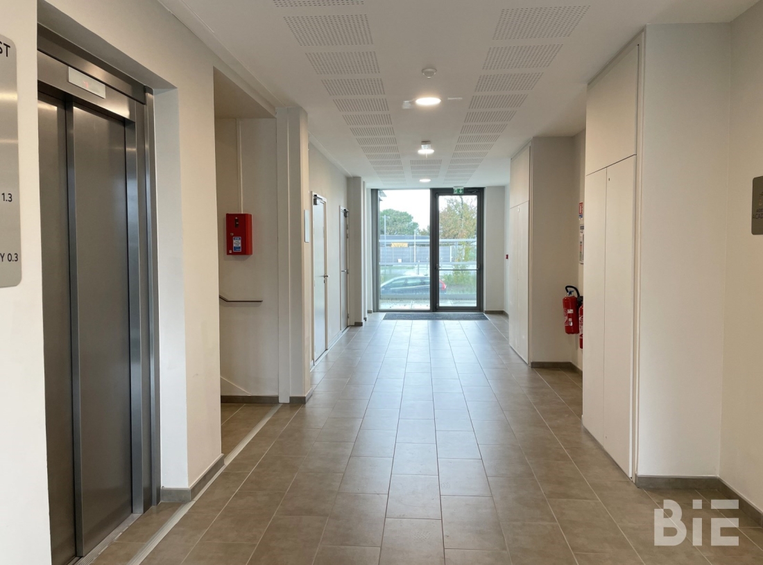 Photo 2 – Location bureaux	MERIGNAC (33700)