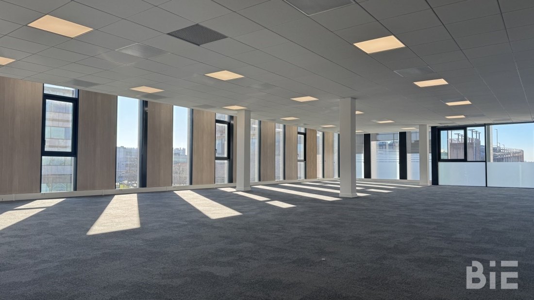 Photo 3 – Location bureaux	BORDEAUX (33300)