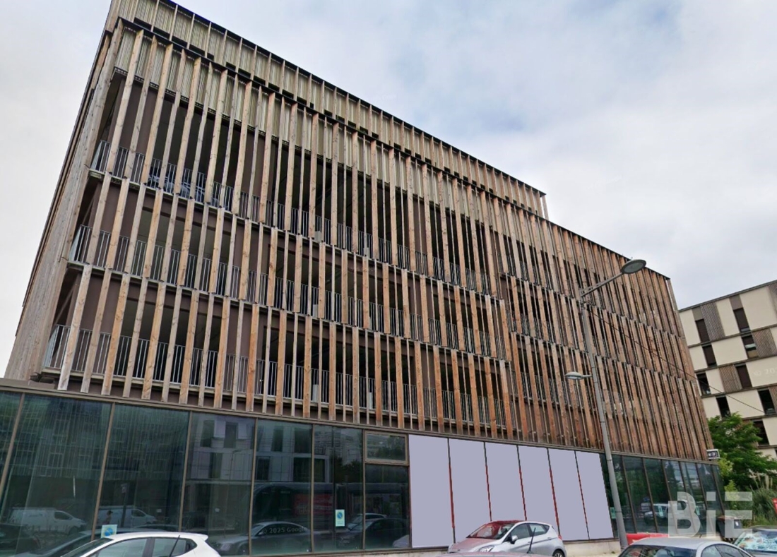 Photo 2 – Location locaux commerciaux	BRUGES (33520)
