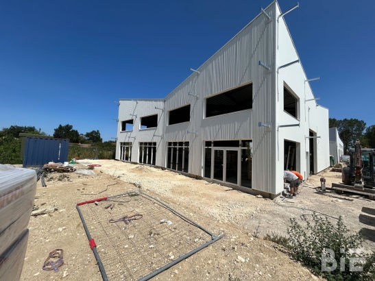 Photo 1 – Vente entrepôts / activités	CARBON BLANC (33560)