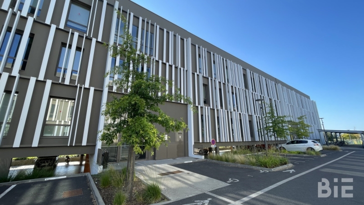 Photo 1 – Location bureaux	BRUGES (33520)