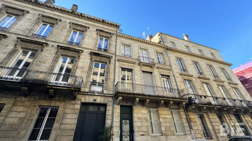Photo 1 – Location bureaux	BORDEAUX (33000)