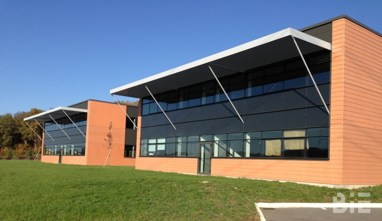 Photo 1 – Location bureaux	COULOUNIEIX CHAMIERS (24660)