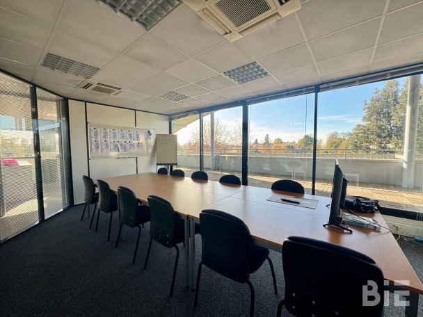 Photo 1 – Location bureaux	FLOIRAC (33270)