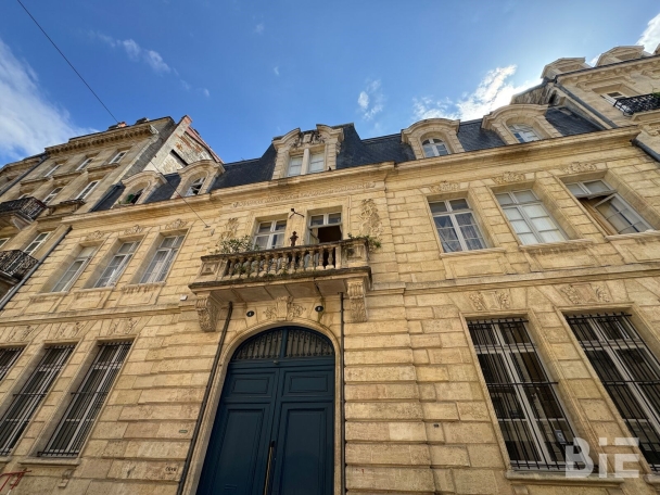 Photo 1 – Location bureaux	BORDEAUX (33000)