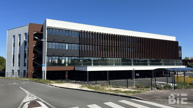 Photo 1 – Location bureaux	MERIGNAC (33700)