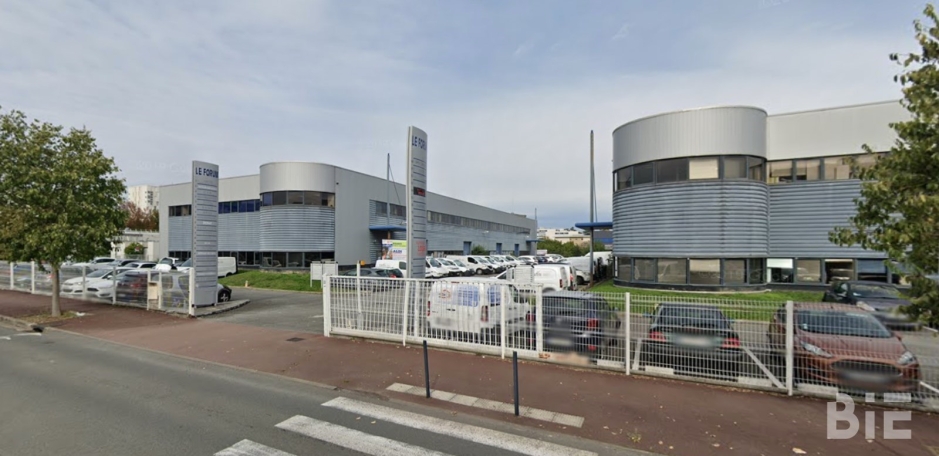 Photo 1 – Location bureaux	CENON (33150)