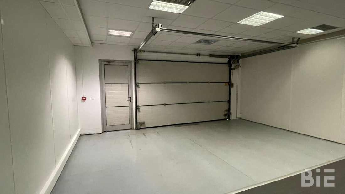 Photo 4 – Location bureaux	CANEJAN (33610)