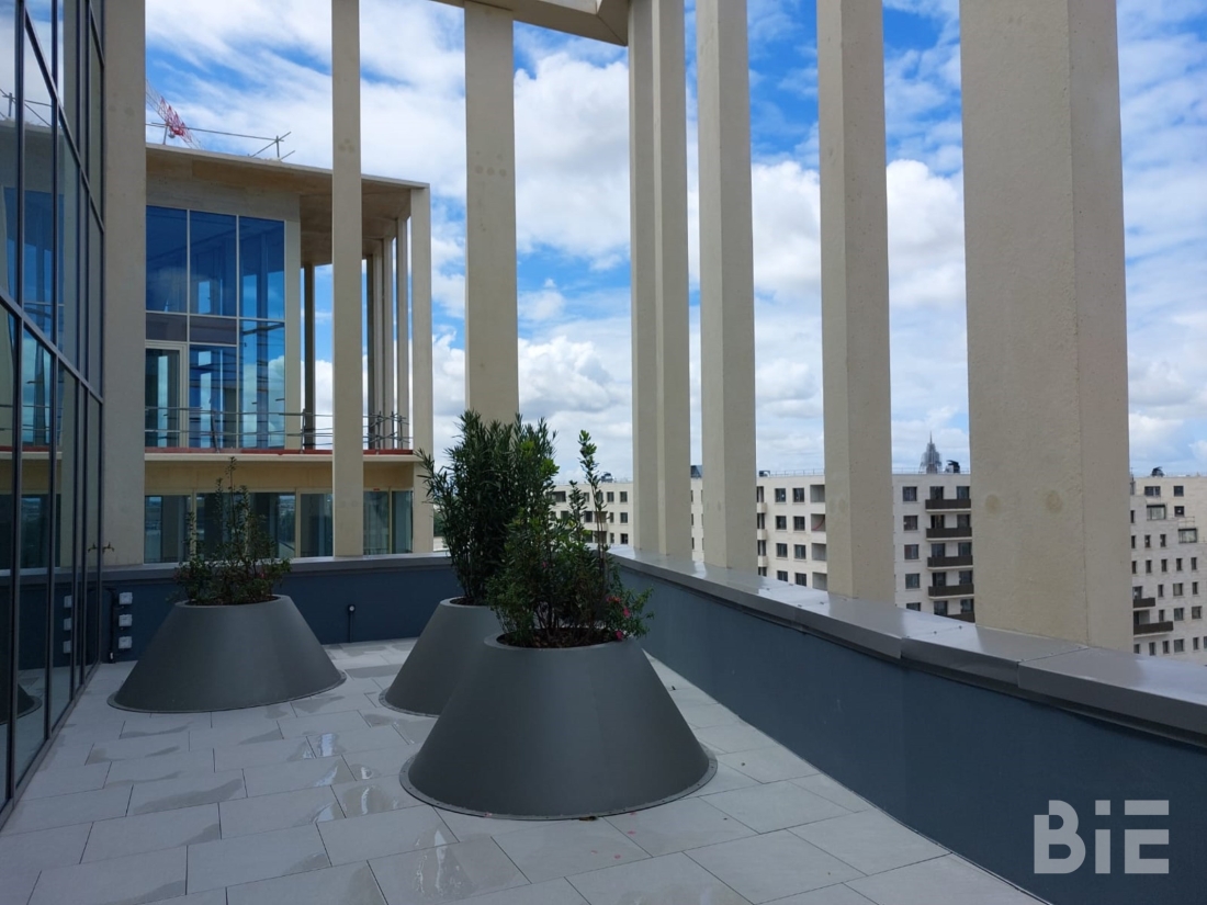 Photo 5 – Location bureaux	BORDEAUX (33100)