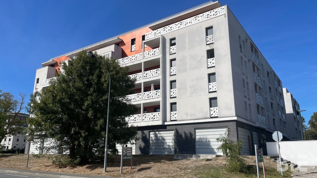 Photo 11 – Location locaux commerciaux	LORMONT (33310)