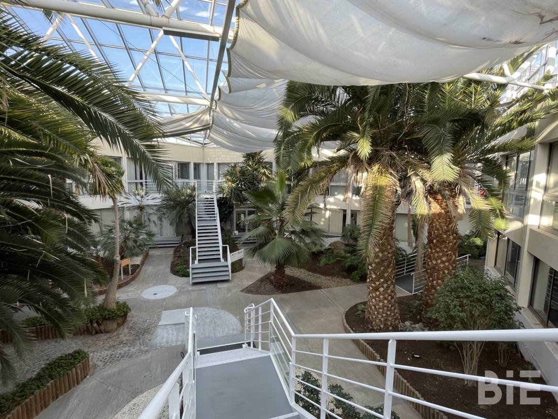 Photo 2 – Vente bureaux	BORDEAUX (33300)