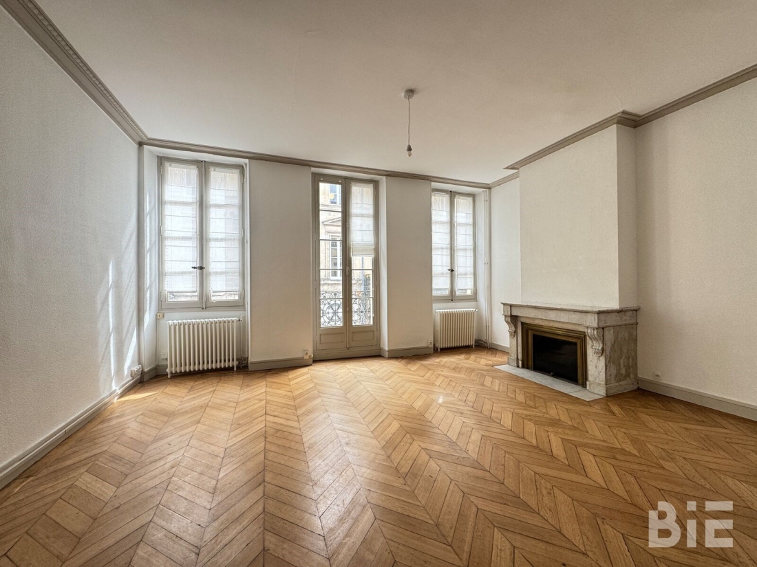 Photo 3 – Location bureaux	BORDEAUX (33000)