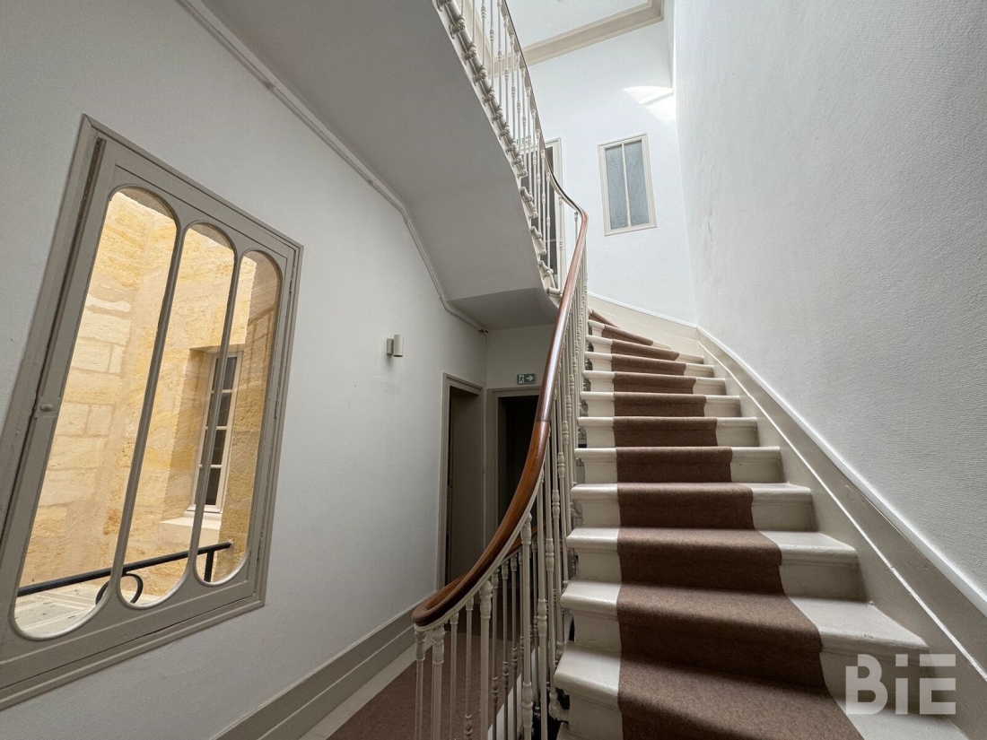 Photo 5 – Location bureaux	BORDEAUX (33000)